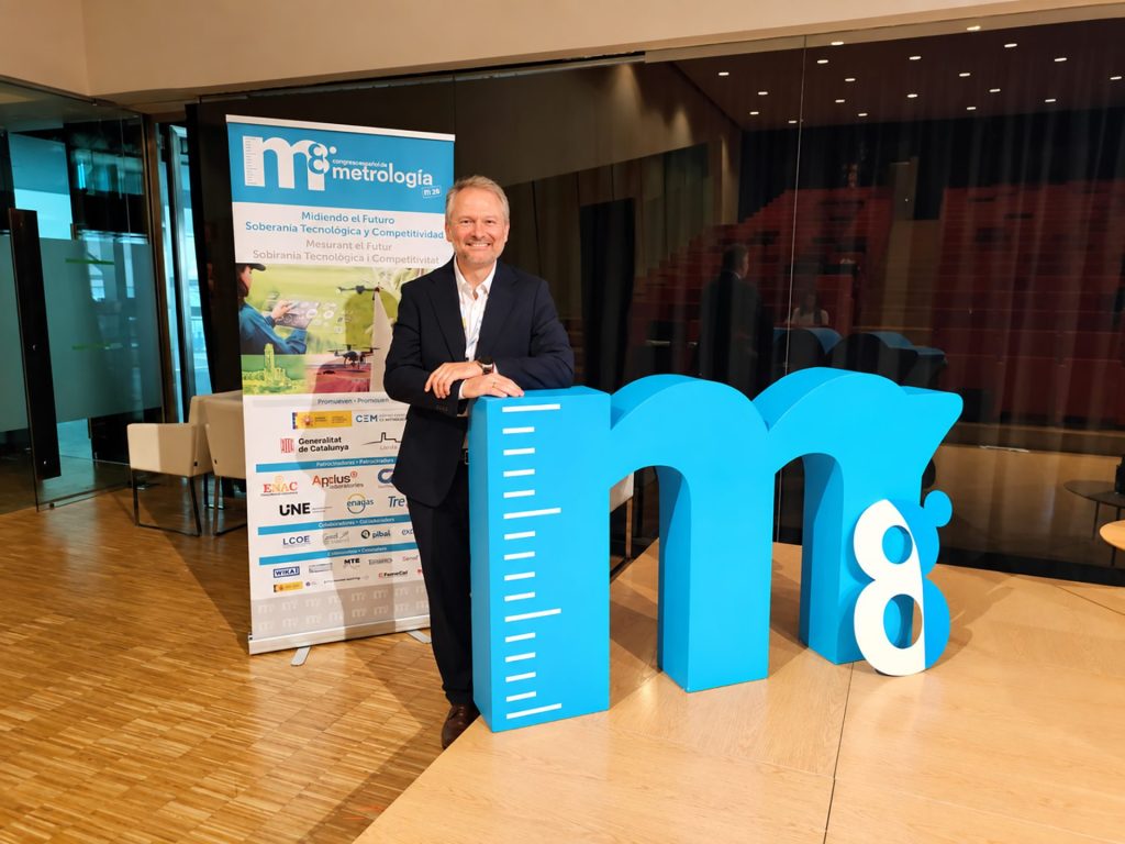 DEKRA ITV, Congreso Español de Metrología, Manuel Sánchez, metrología, metrología ITV, Centro Español de Metrología, CEM, inspección técnica de vehículos, ITV, equipos de inspección, precisión de las mediciones, calibración de equipos, trazabilidad, calidad ITV, seguridad vial, innovación ITV, tecnología ITV, inspección de vehículos